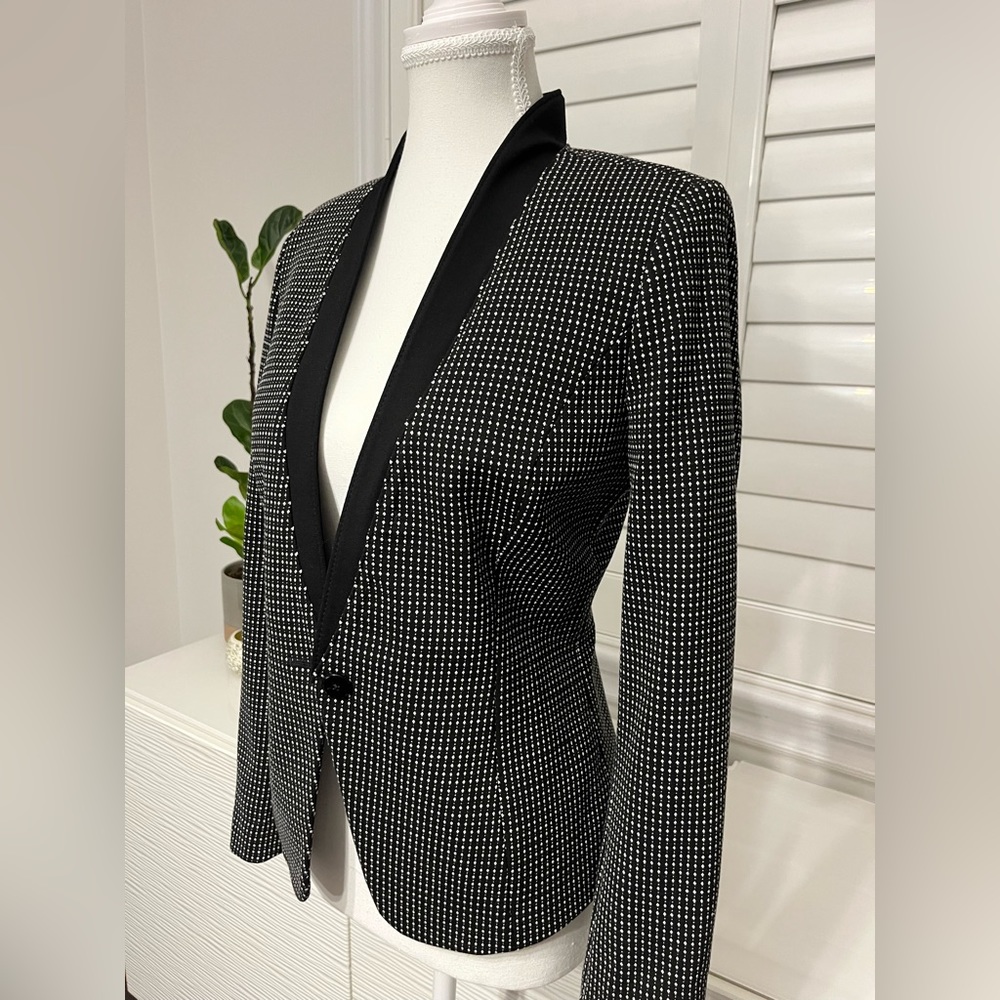 White House Black Market Blazer - Picture 2 of 6